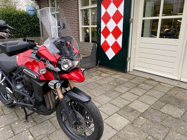 triumph - tiger-explorer