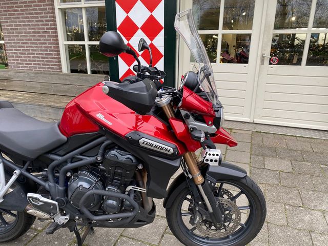 triumph - tiger-explorer