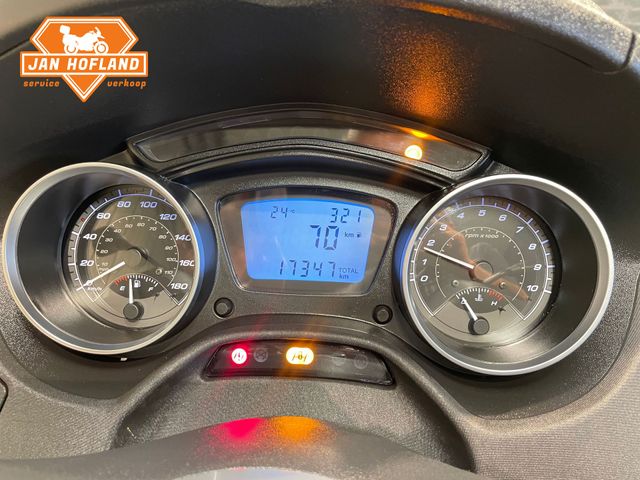 piaggio - mp3-500-sport-hpe-abs-asr