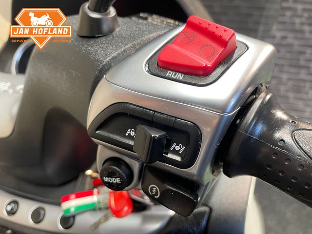 piaggio - mp3-500-sport-hpe-abs-asr