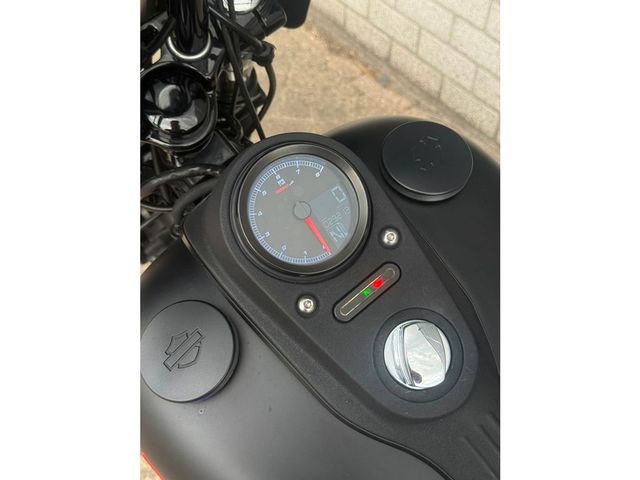 harley-davidson - street-bob-fxdbi-dyna