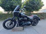 HARLEY-DAVIDSON SOFTAIL STREET BOB