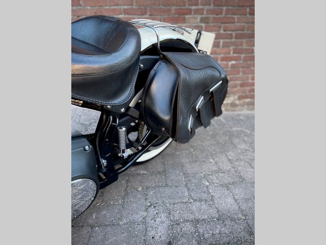 harley-davidson - heritage-classic