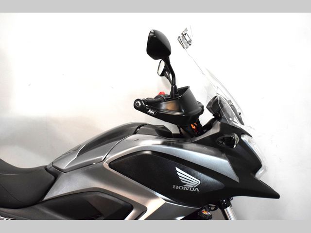 honda - nc-700-x-dct