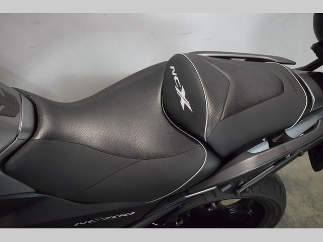 honda - nc-700-x-dct