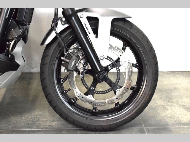 honda - nc-700-x-dct