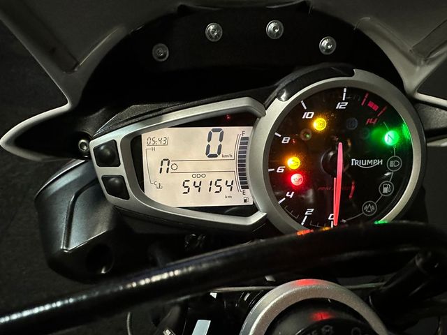 triumph - street-triple-r-abs