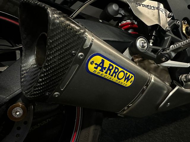 triumph - street-triple-r-abs