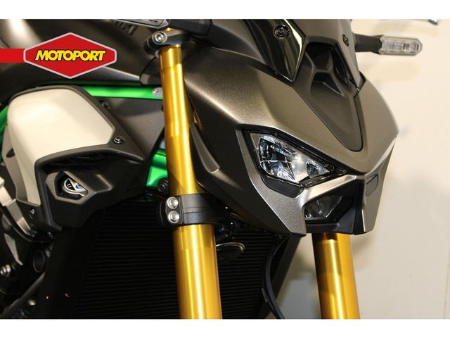 kawasaki - z900