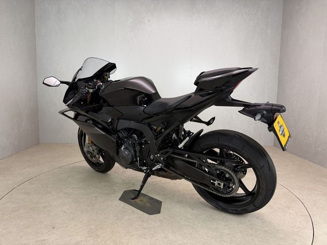 yamaha - yzf-r9