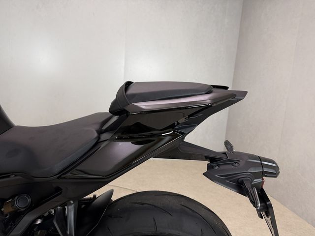 yamaha - yzf-r9
