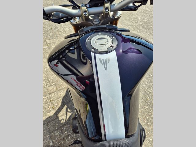 yamaha - mt-09-abs