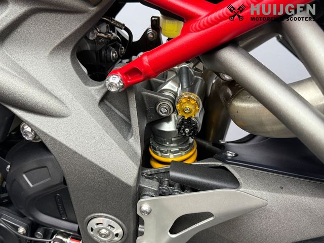 triumph - speed-triple-r
