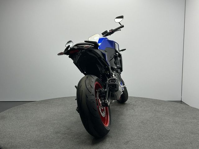 bmw - f-900-r