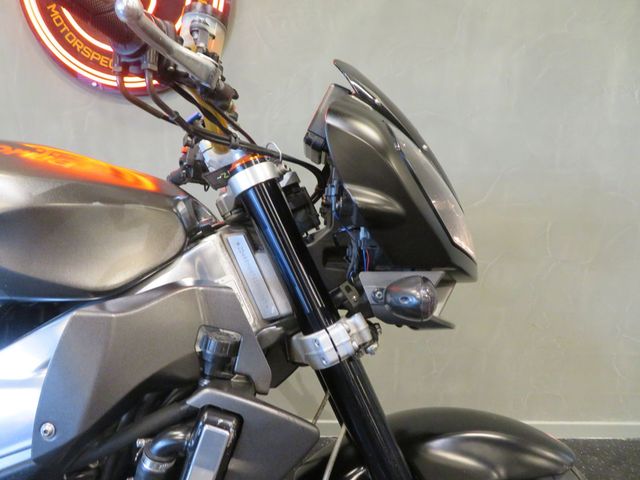 aprilia - tuono-1000-r