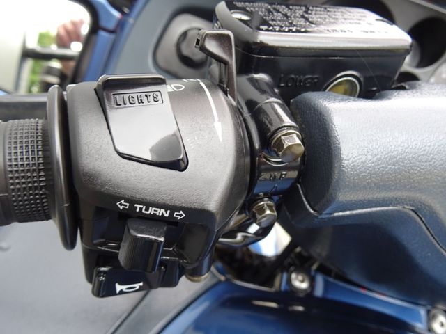 honda - st-1100-pan-european