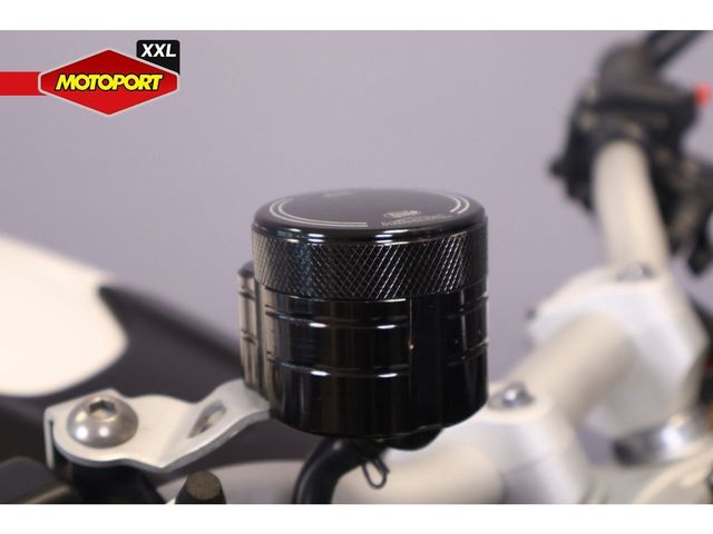 triumph - speed-triple