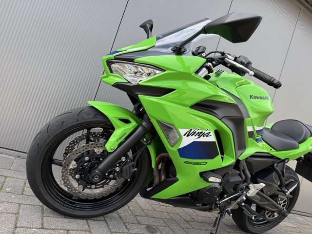 kawasaki - ninja-650