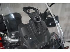 Moto Guzzi V85 TT E5 Rosso Fuji 2024 occasion – foto 18 van 20