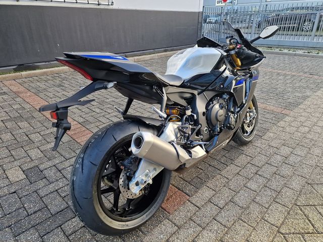 yamaha - yzf-r1m