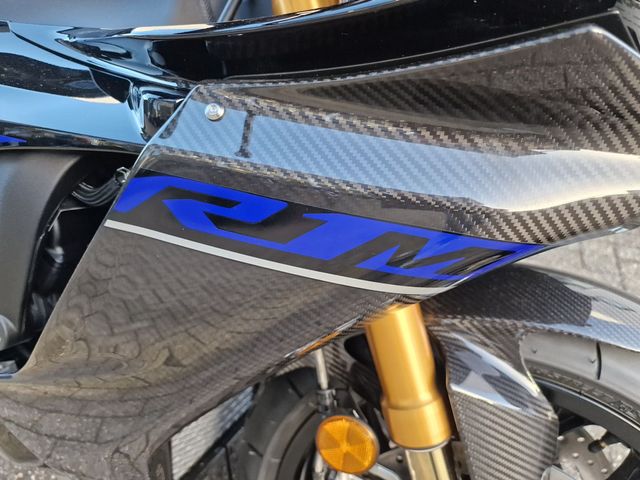 yamaha - yzf-r1m