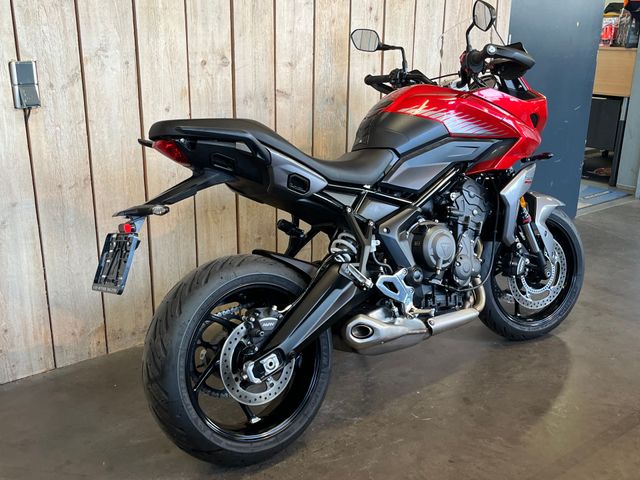 triumph - tiger-660