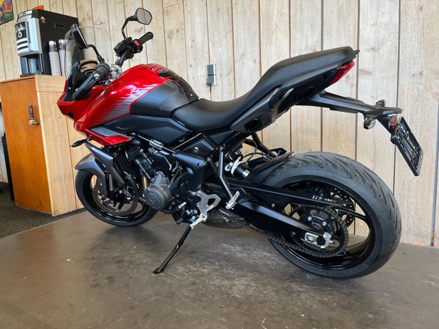 triumph - tiger-660