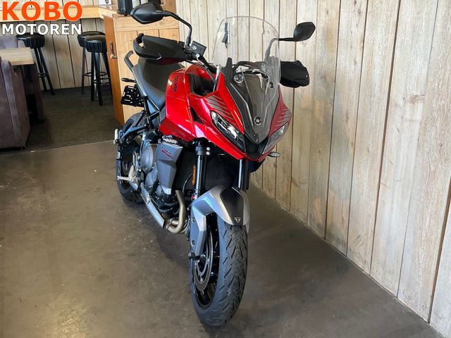 triumph - tiger-660