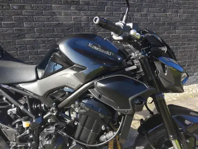 KAWASAKI Z900 – foto 3
