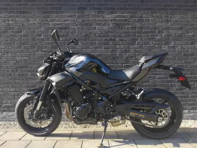 KAWASAKI Z900 – foto 2