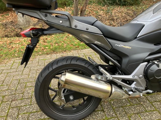 honda - nc-750-x-abs