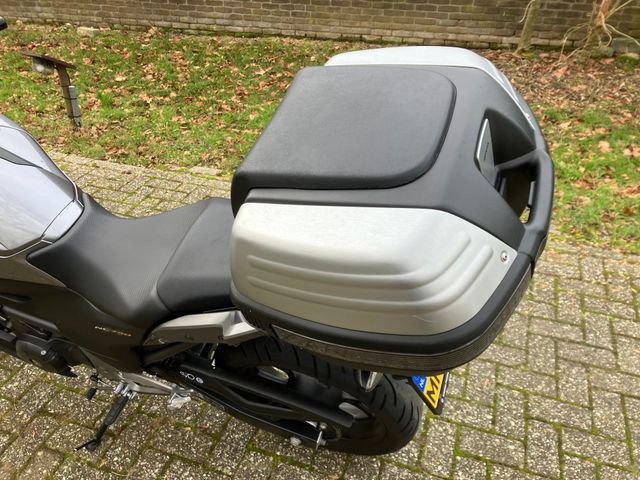 honda - nc-750-x-abs