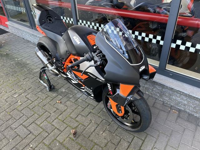 ktm - rc-8c