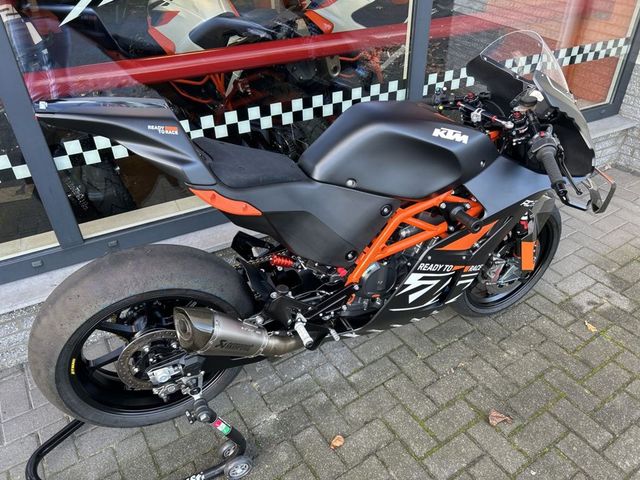 ktm - rc-8c
