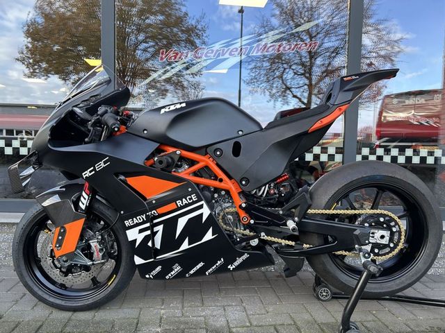 ktm - rc-8c