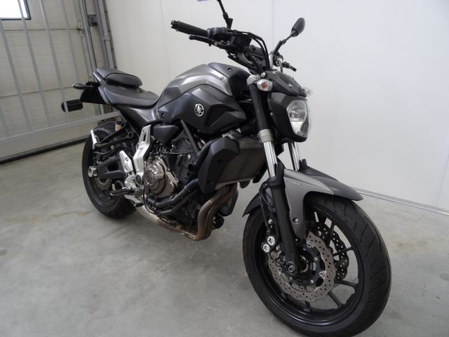yamaha - mt-07-abs