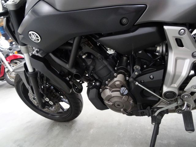 yamaha - mt-07-abs