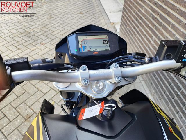 ktm - 690-duke