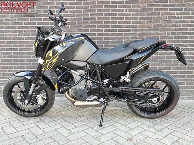 ktm - 690-duke