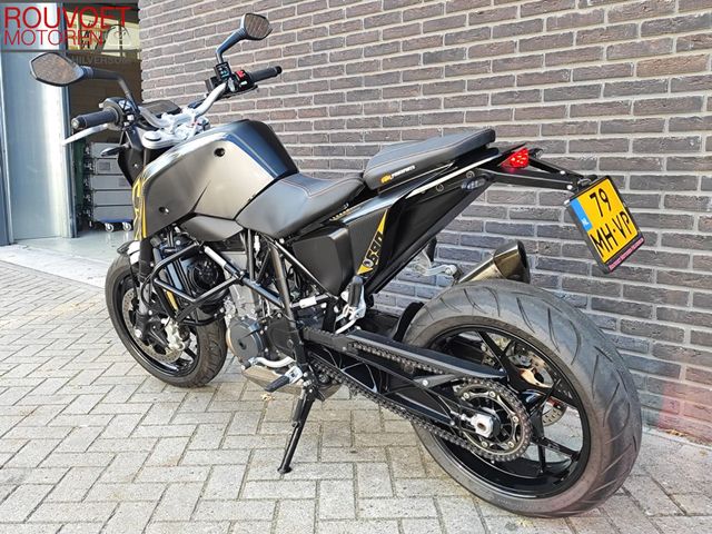 ktm - 690-duke