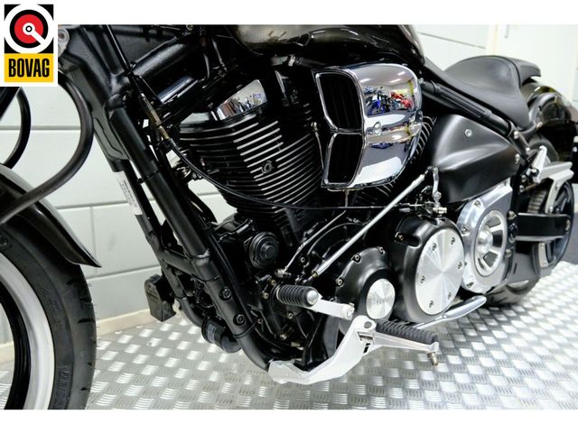 yamaha - xv-1700-warrior
