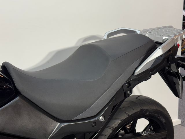 suzuki - v-strom-650-a-touring