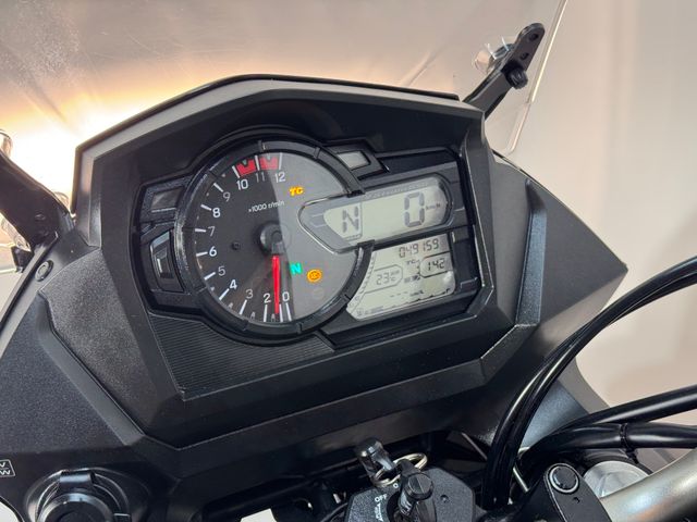 suzuki - v-strom-650-a-touring