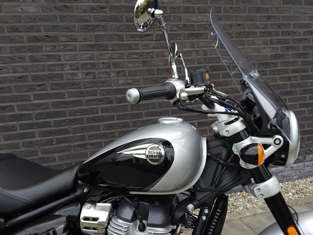 royal-enfield - super-meteor-650