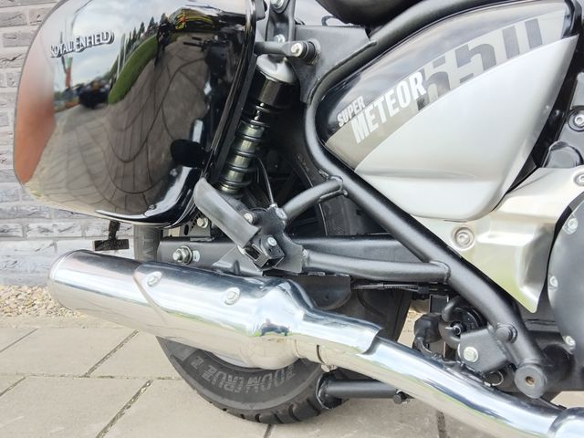 royal-enfield - super-meteor-650