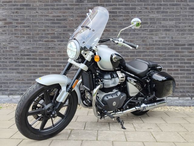 royal-enfield - super-meteor-650