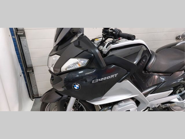 bmw - r-1200-rt