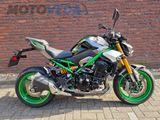 KAWASAKI Z900