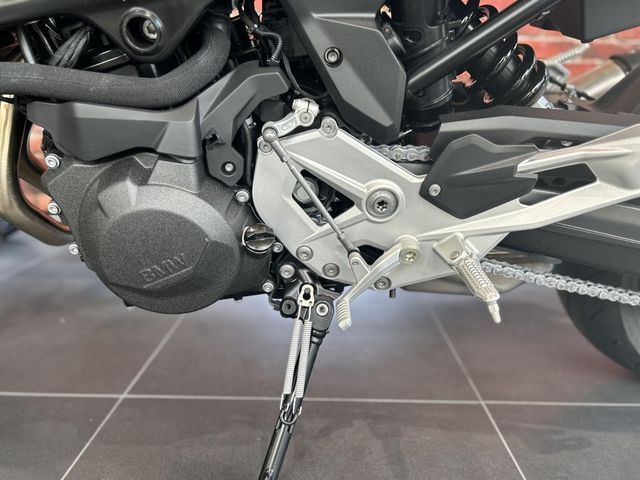 bmw - f-900-r