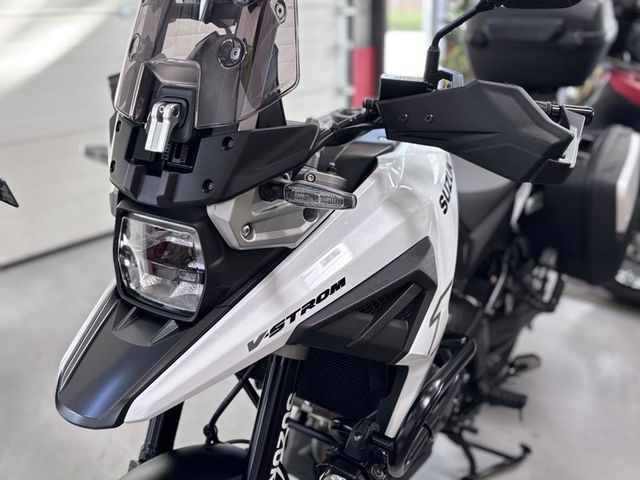 suzuki - v-strom-1050
